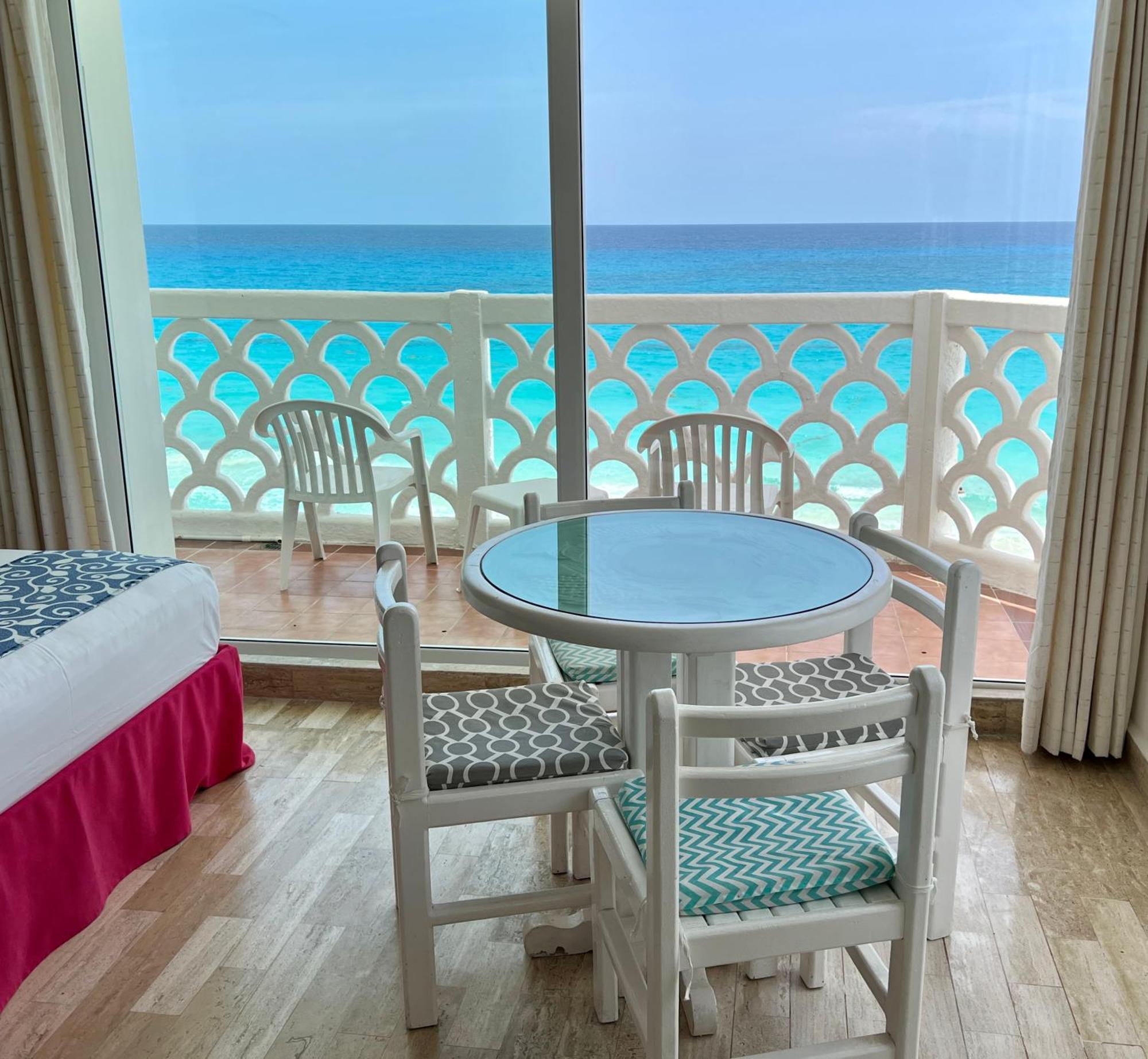 Beachside Apartments Κανκούν Εξωτερικό φωτογραφία
