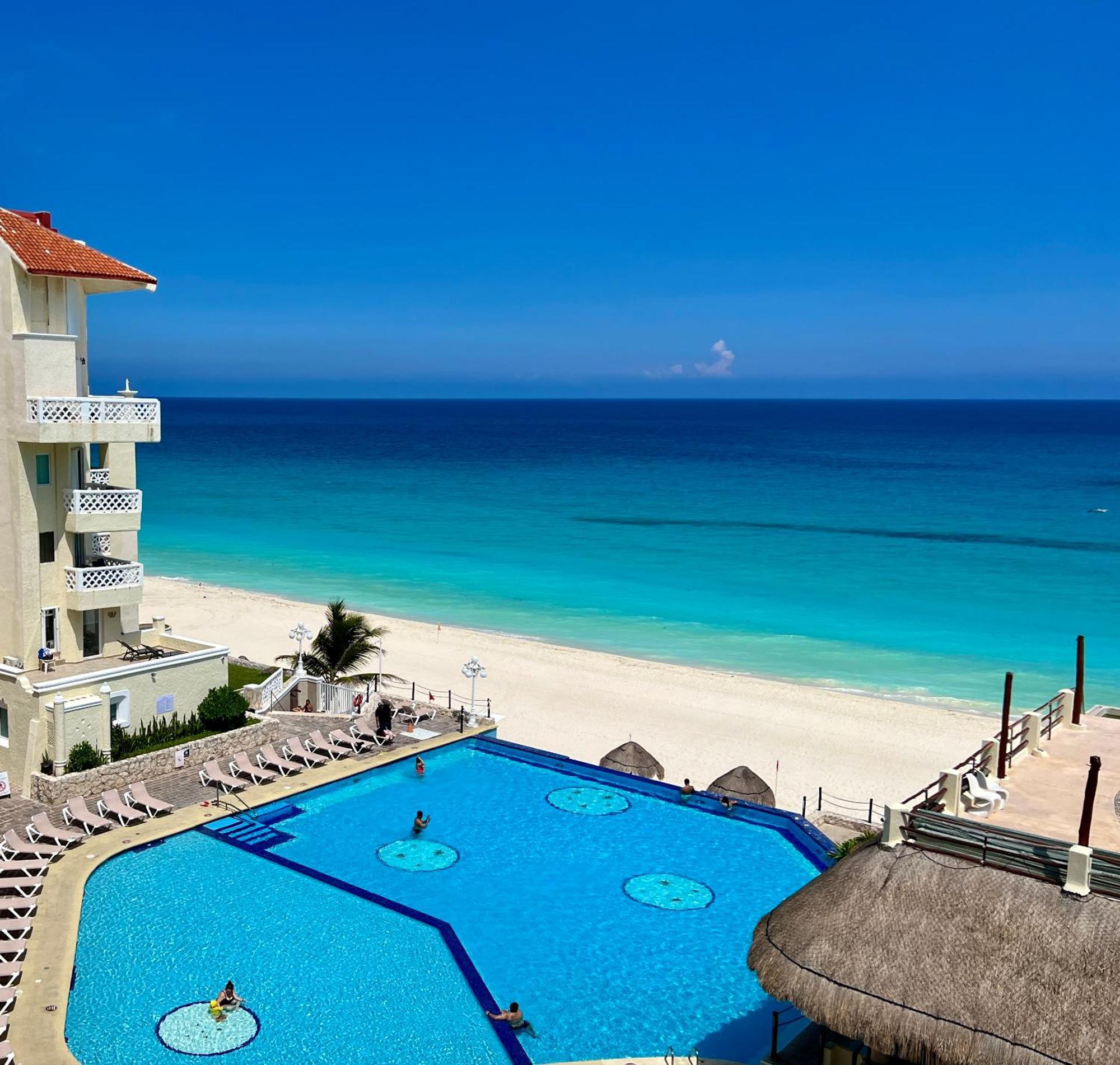 Beachside Apartments Κανκούν Εξωτερικό φωτογραφία