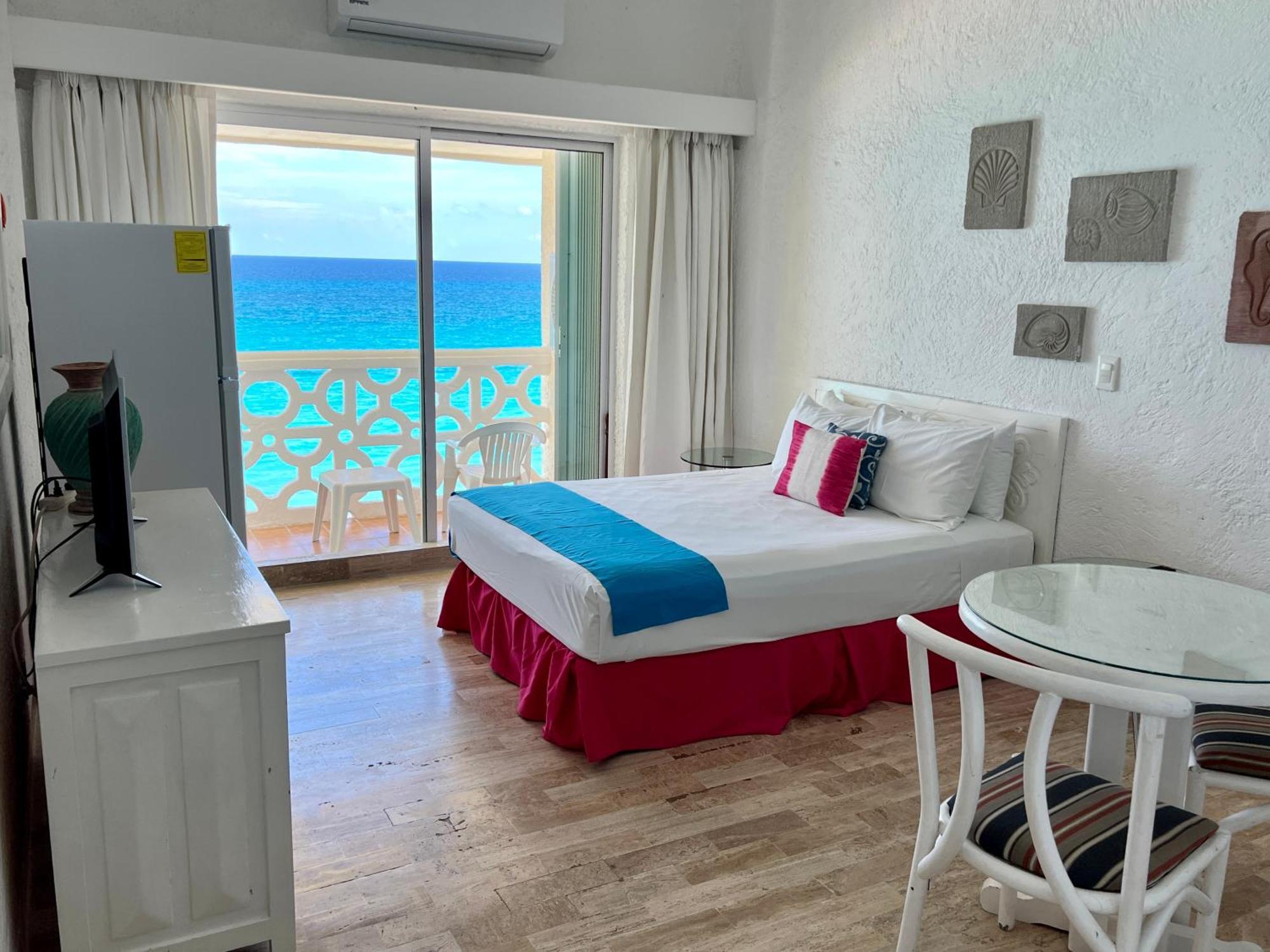 Beachside Apartments Κανκούν Εξωτερικό φωτογραφία