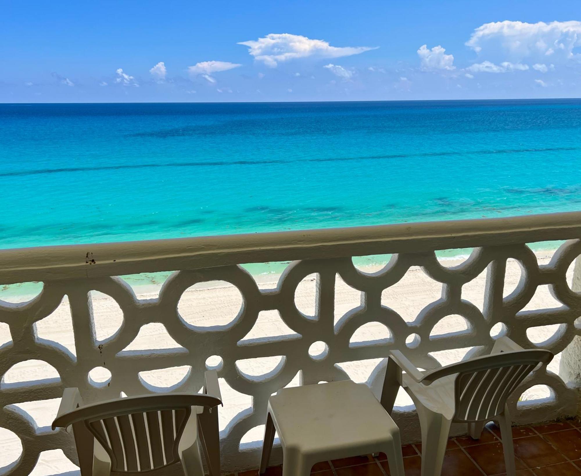 Beachside Apartments Κανκούν Εξωτερικό φωτογραφία