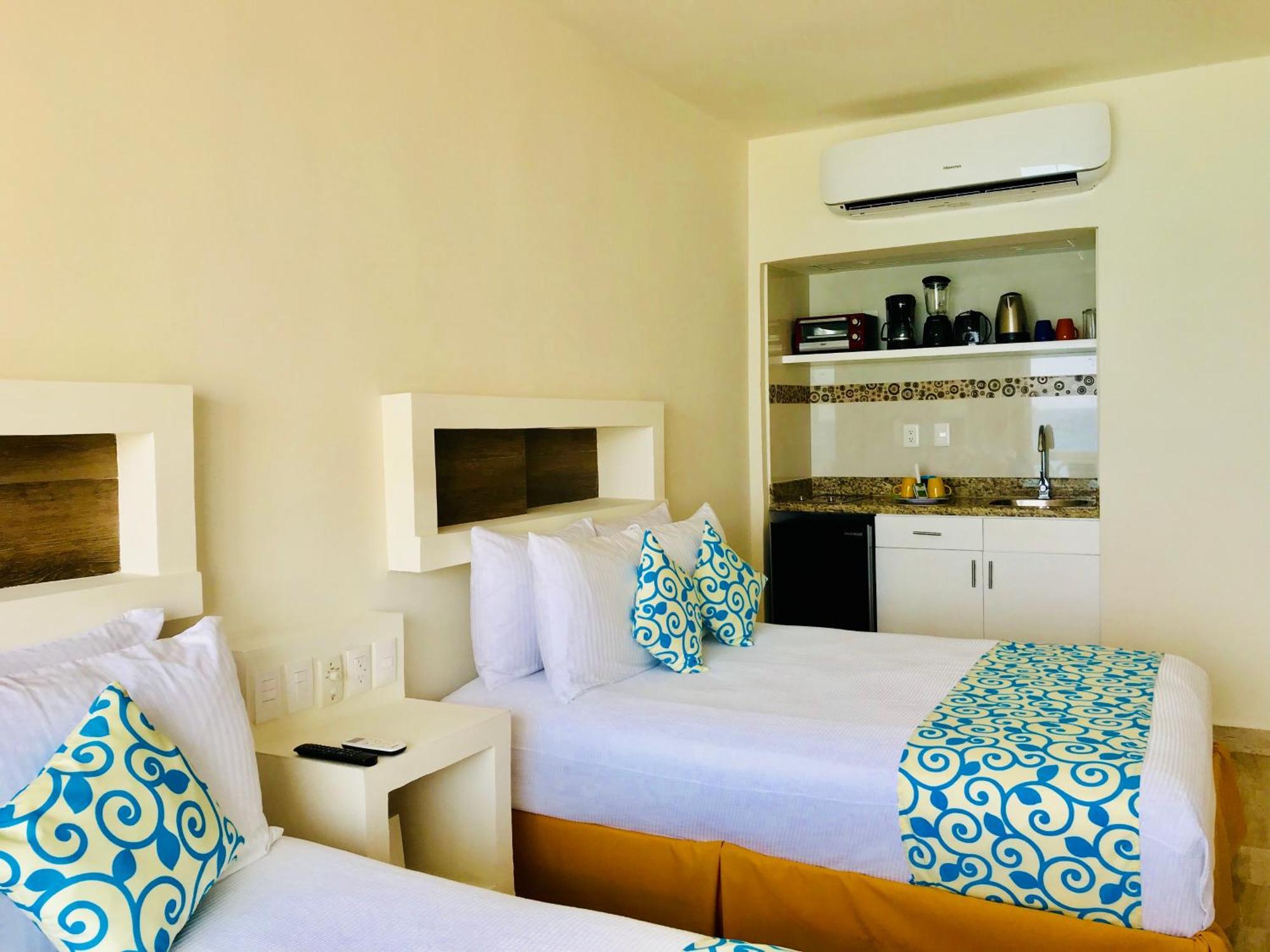 Beachside Apartments Κανκούν Εξωτερικό φωτογραφία